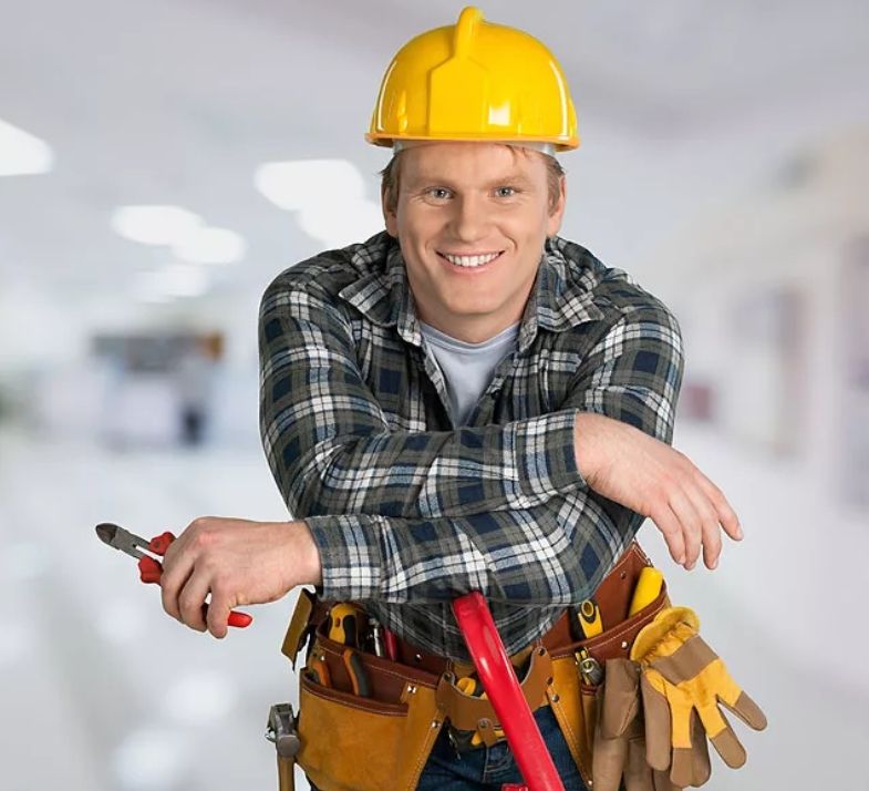 Электрик работает на дому